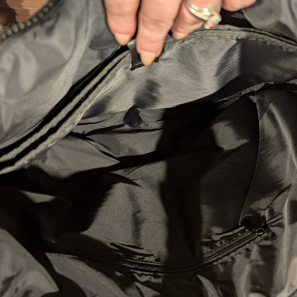 Fabletics Black Duffel Bag for Men Or Women - Picture 7 of 7